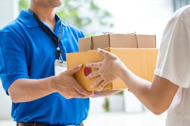 Courier Services That Deliver High-Quality Products to Your Door in Times